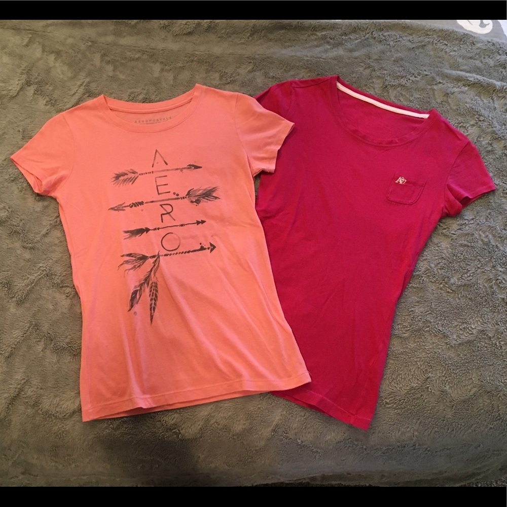 2 Aeropostale Junior’s Tee Shirts